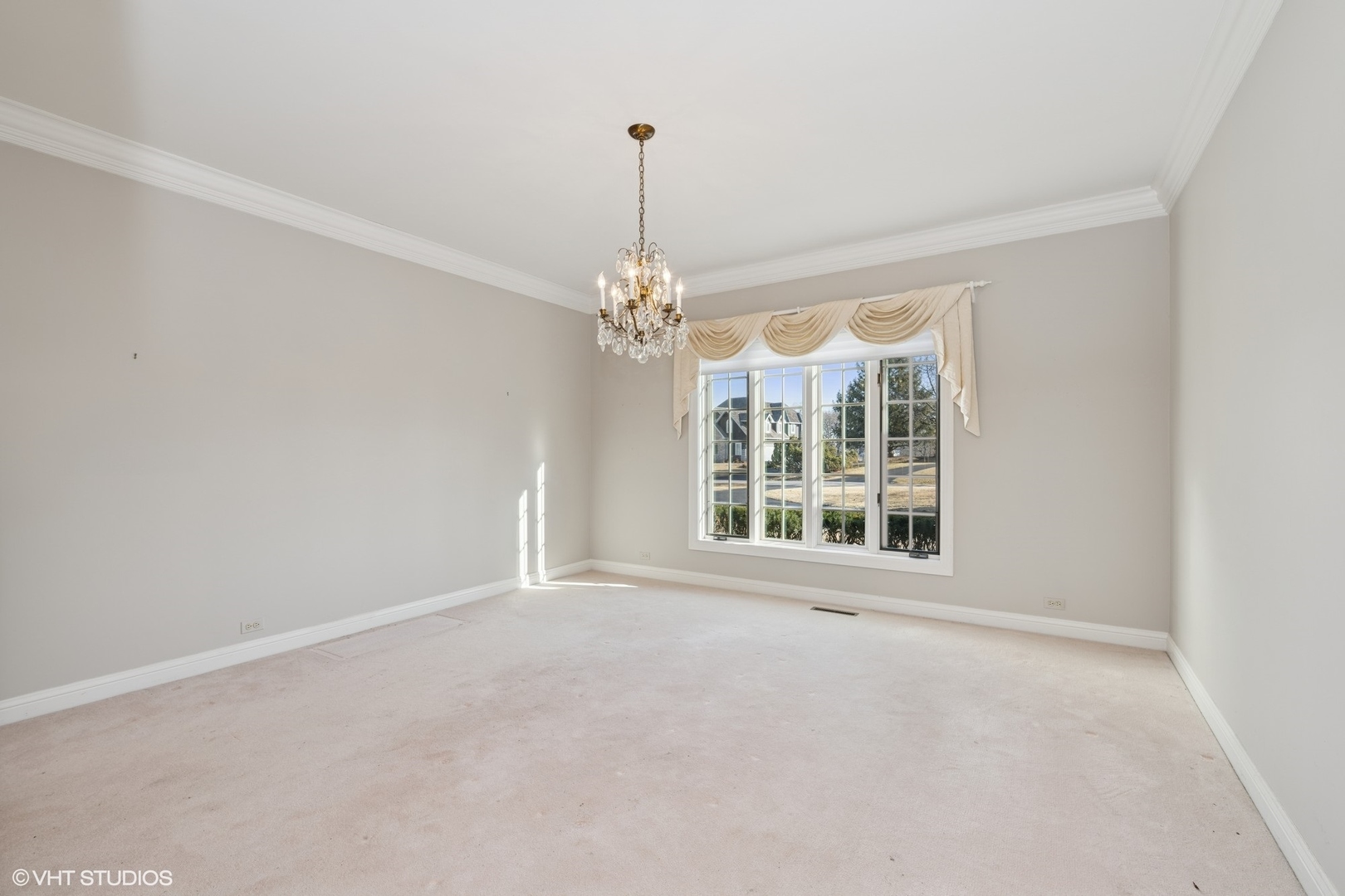 1711 Bull Valley Drive Property Photo 12
