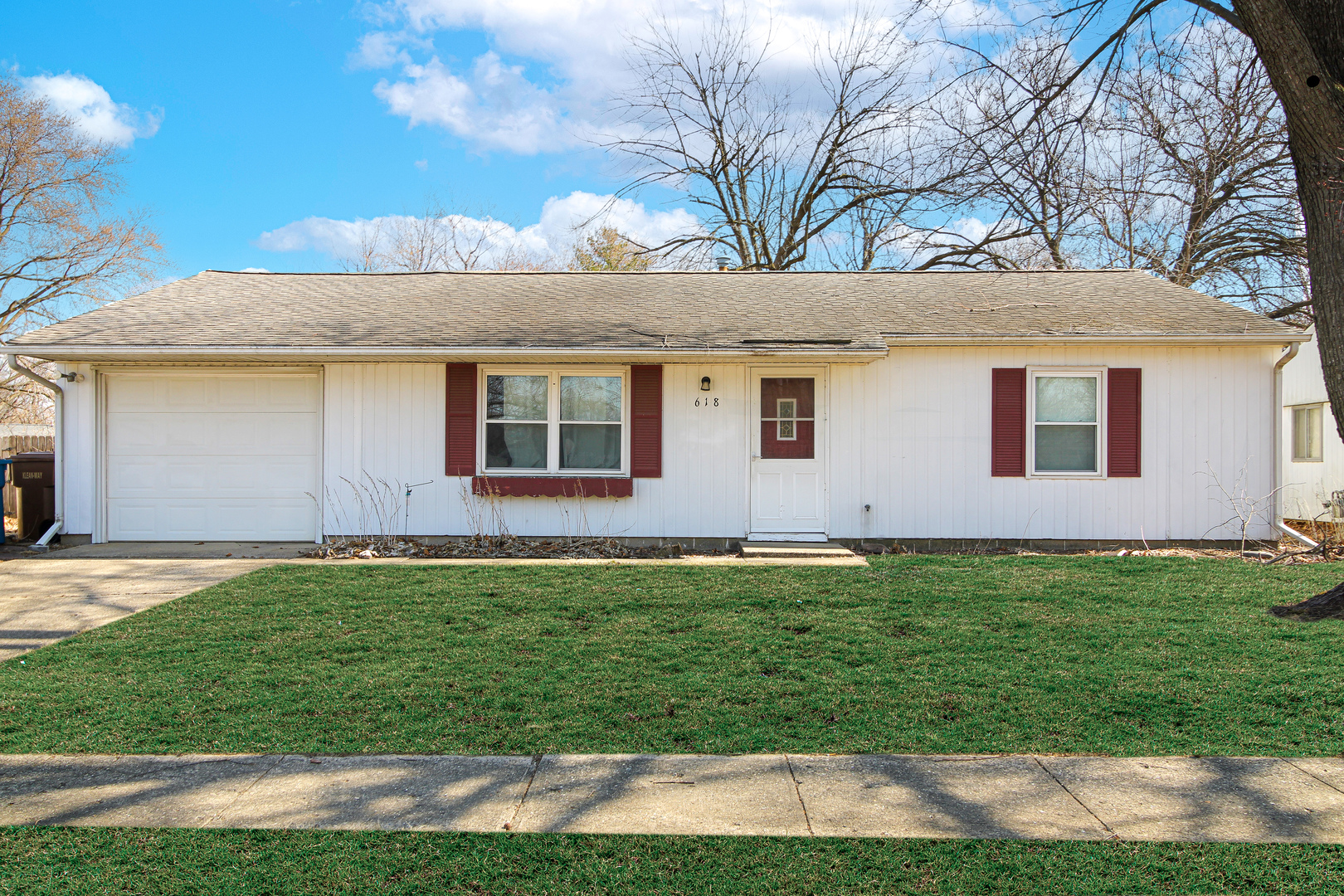 618 Dogwood Drive Property Photo