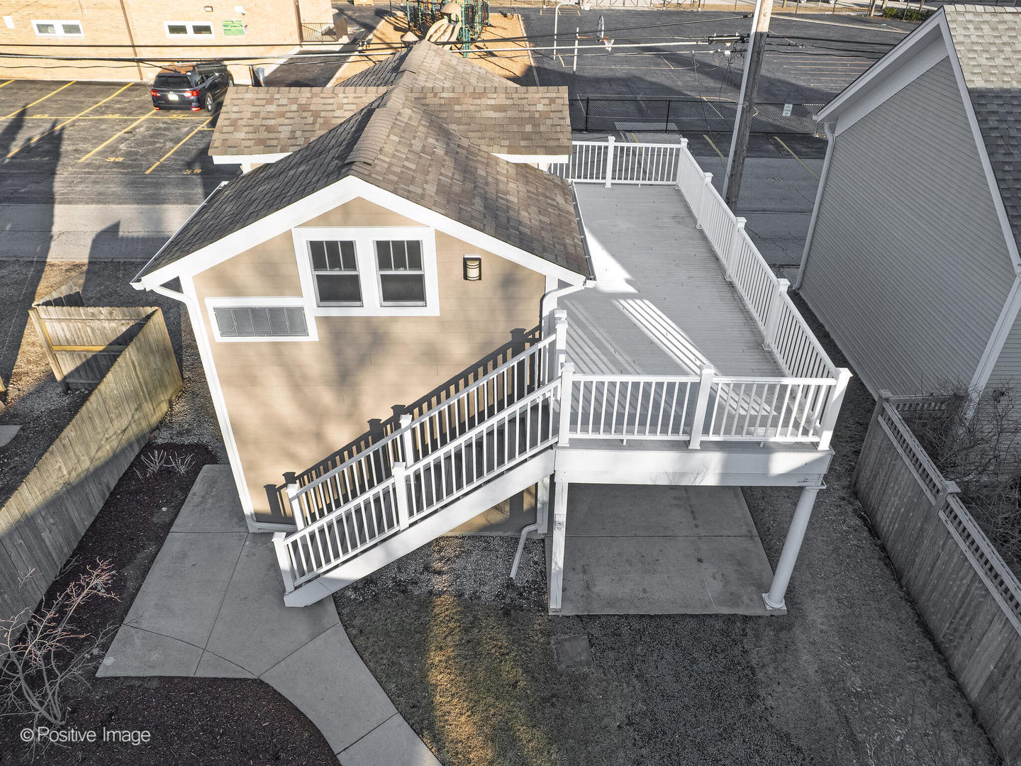 126 N Loomis Street Property Photo 25