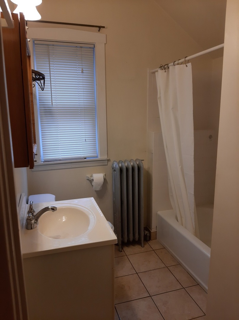 5622 N Mango Avenue Property Photo 17