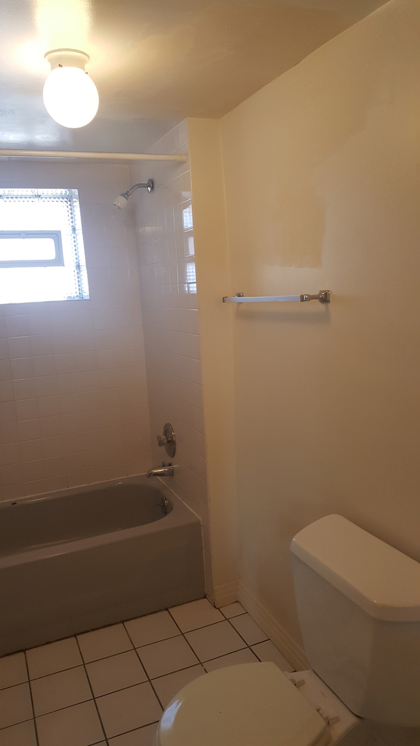 5622 N Mango Avenue Property Photo 23