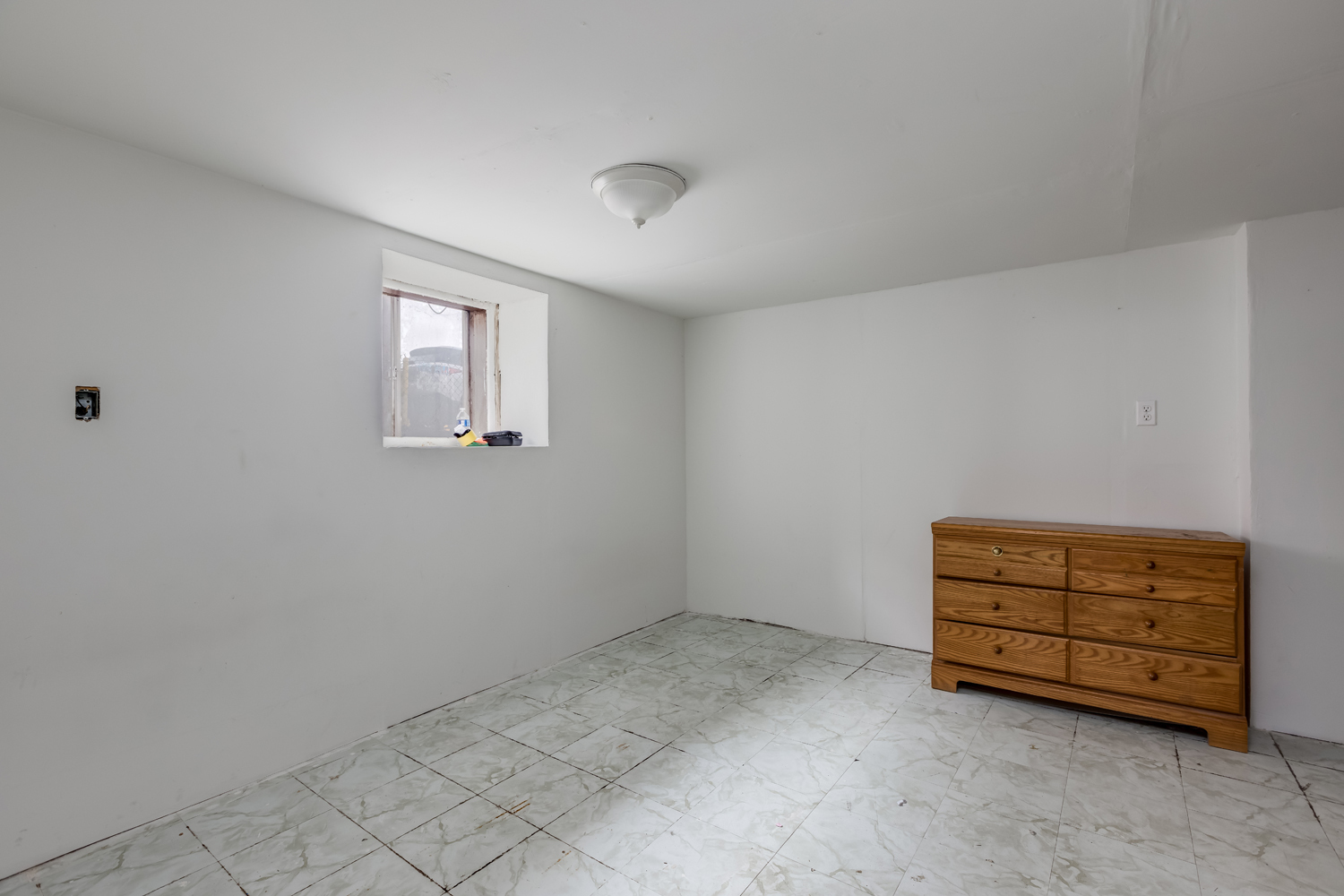 234 Park Street Property Photo 18