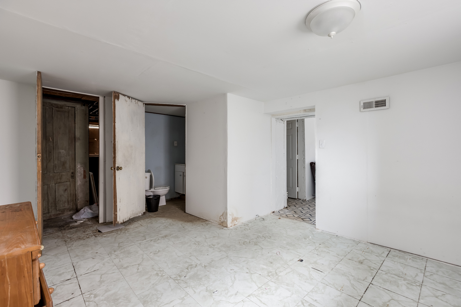 234 Park Street Property Photo 19