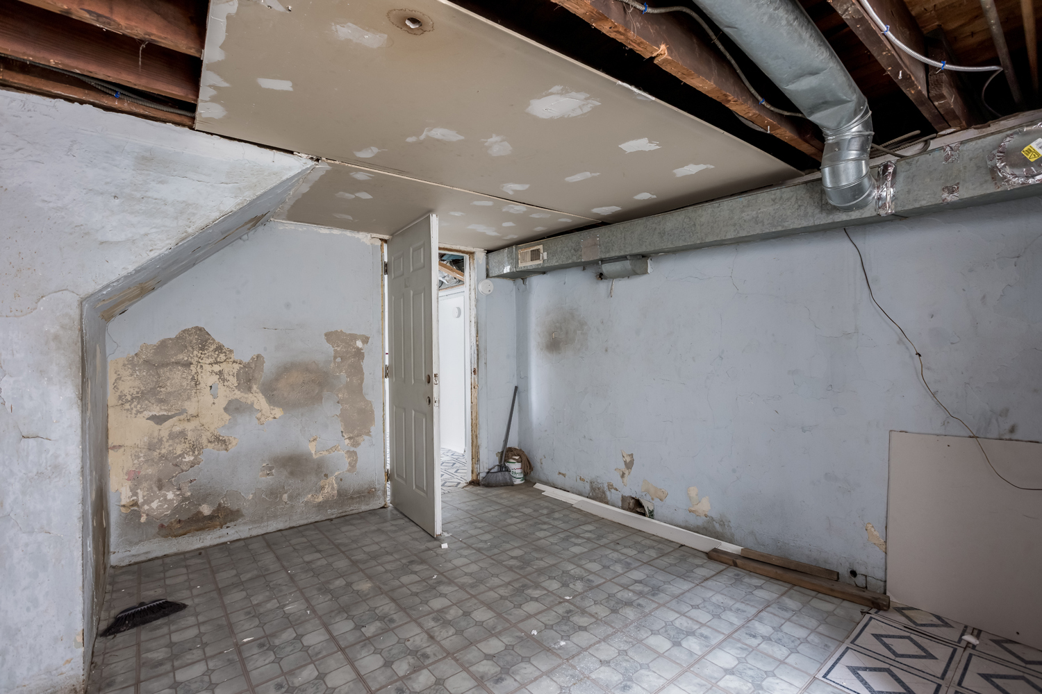234 Park Street Property Photo 30