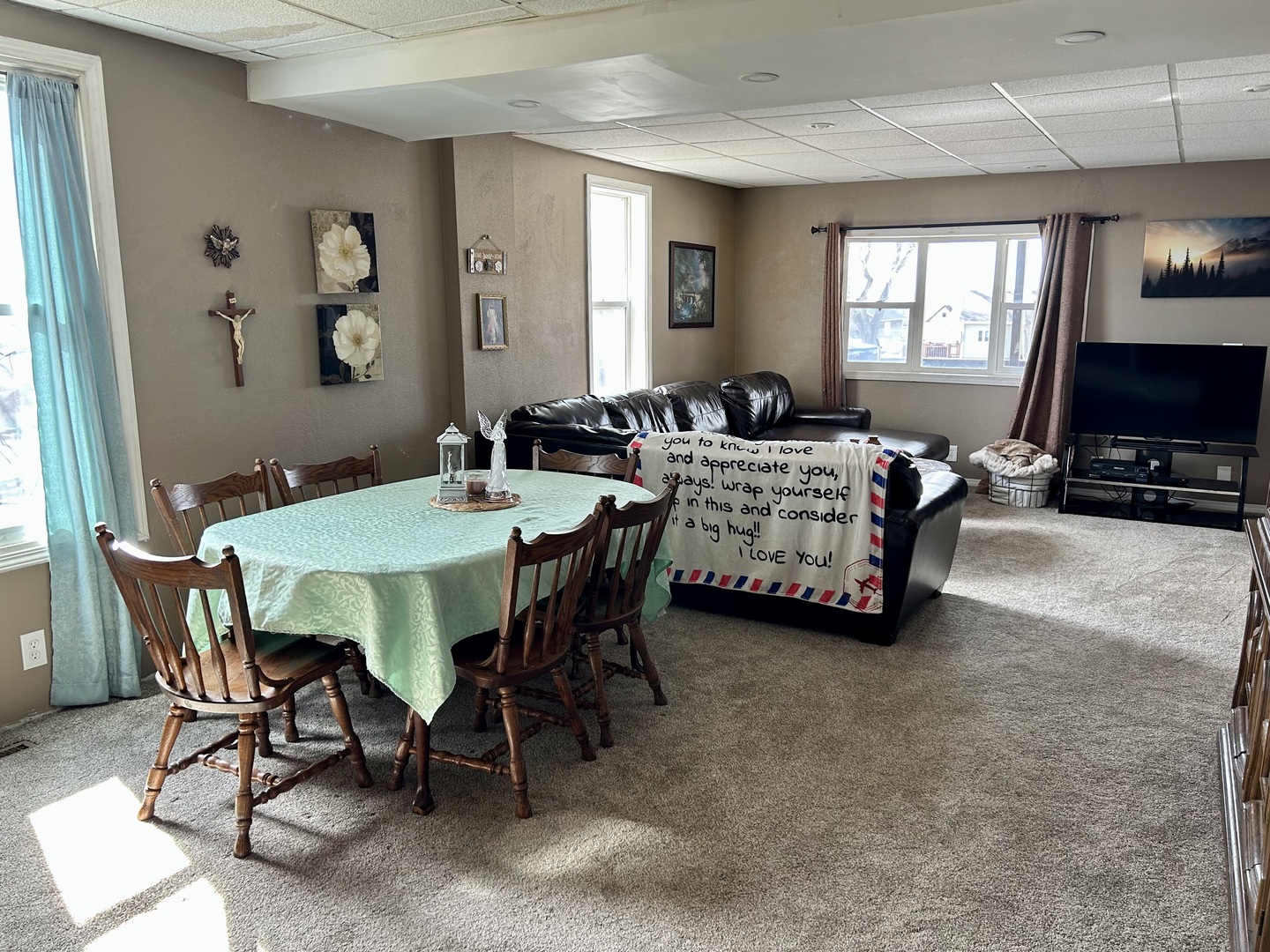 356 Wright Street Property Photo 4