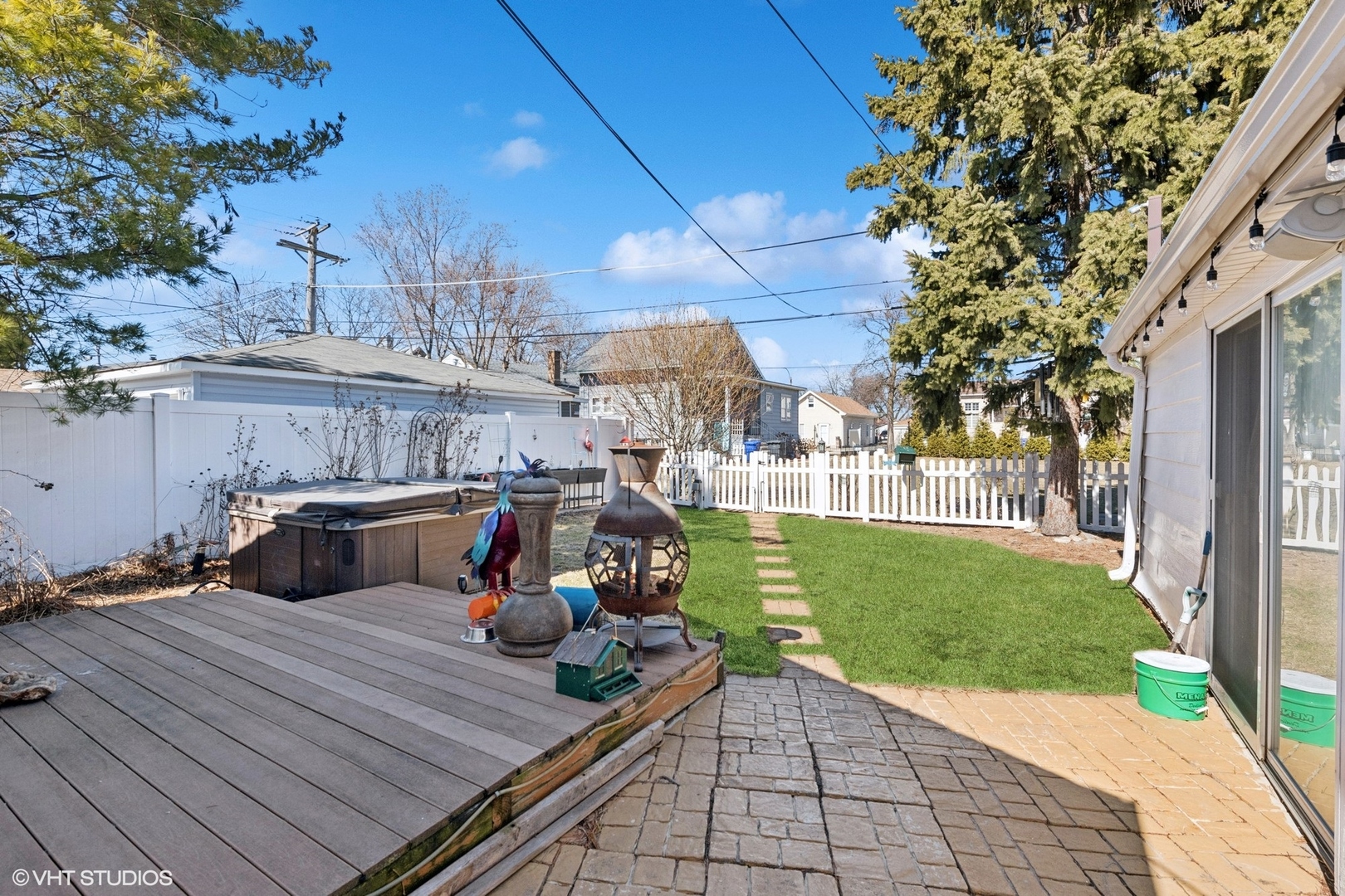8708 45th Street Property Photo 17