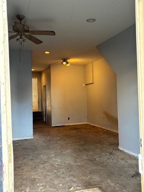 8370 S Baker Avenue Property Photo 3
