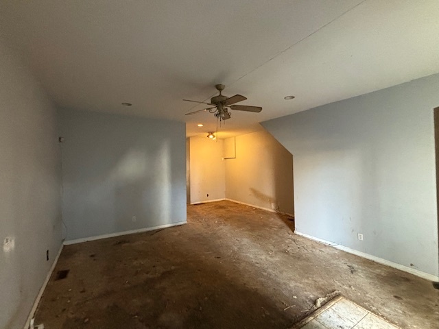 8370 S Baker Avenue Property Photo 6