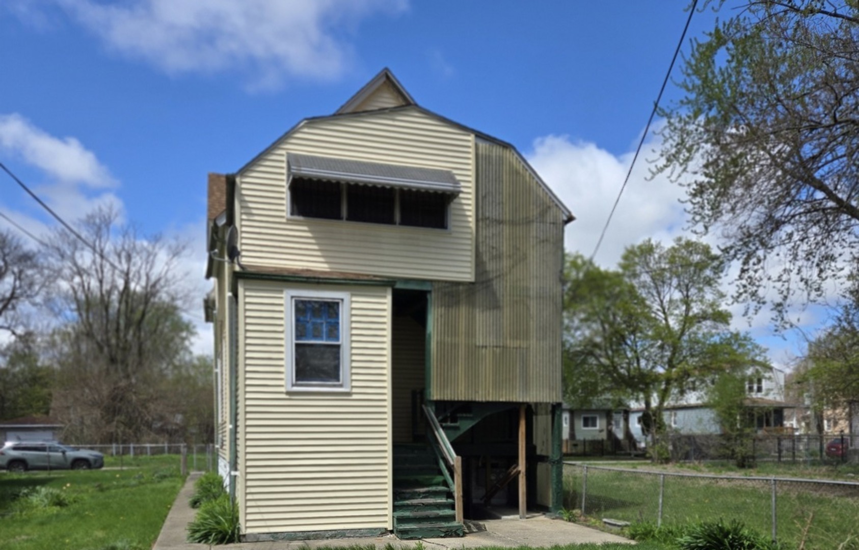 11733 S Stewart Avenue Property Photo 9