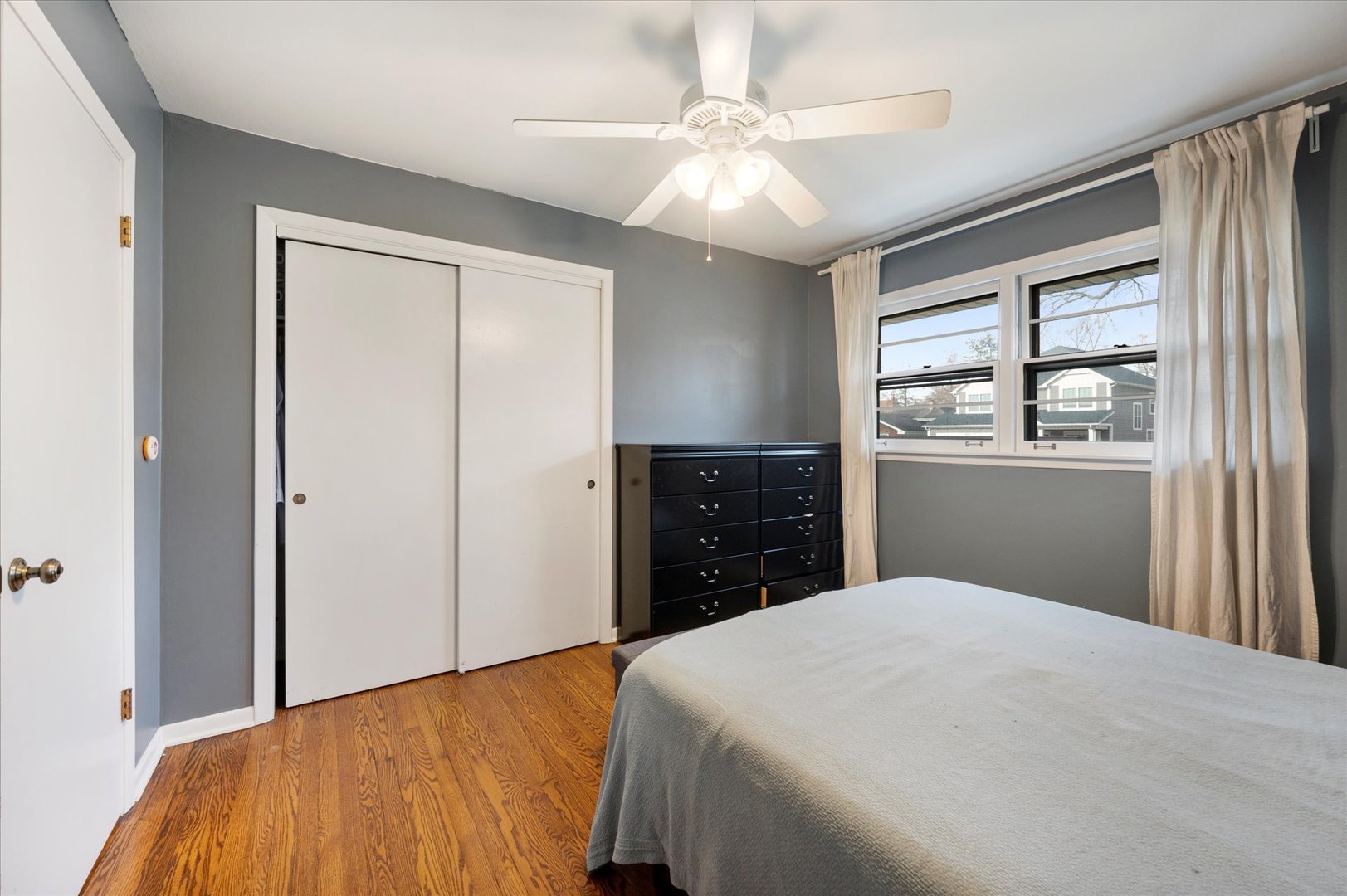 4443 Pershing Avenue Property Photo 13