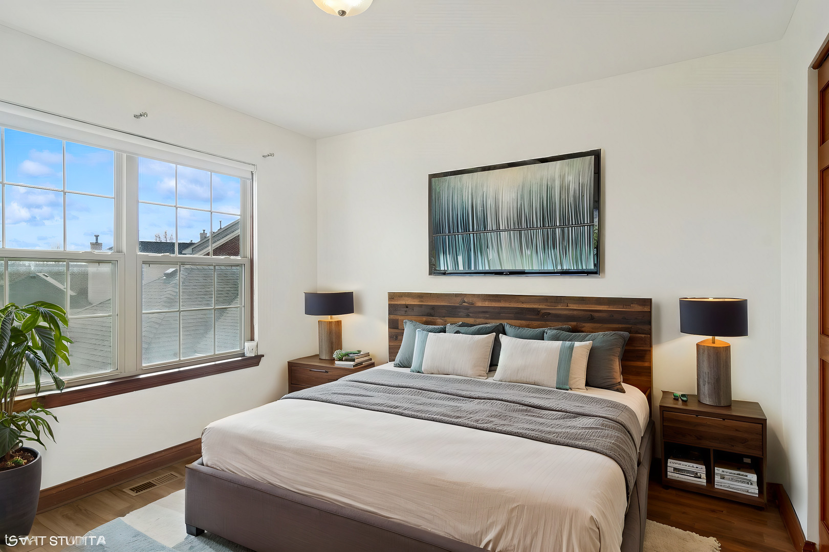 2211 Patriot Boulevard Property Photo 19