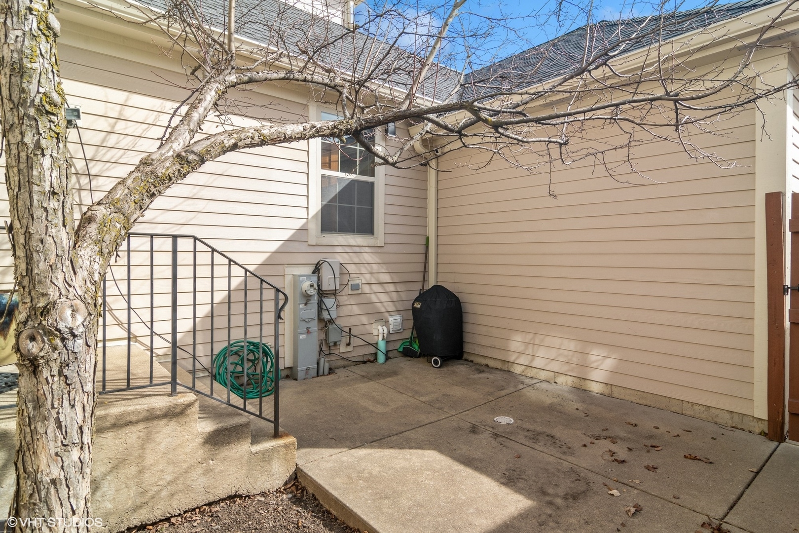 2211 Patriot Boulevard Property Photo 28