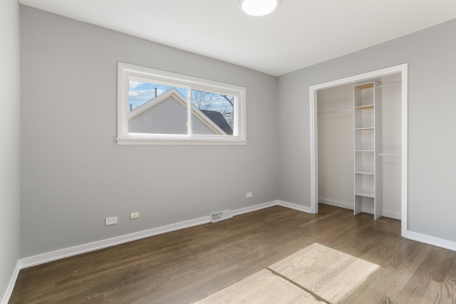 501 N Westmore Avenue Property Photo 8