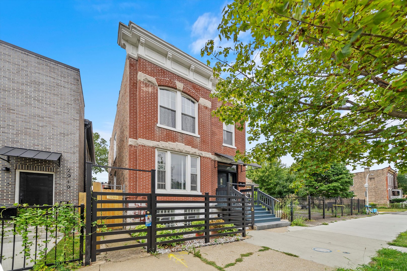 2921 W Jackson Boulevard Property Photo 2