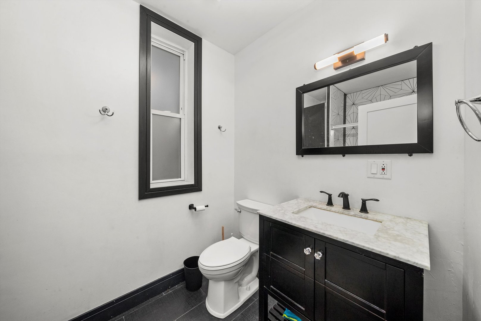 2921 W Jackson Boulevard Property Photo 11