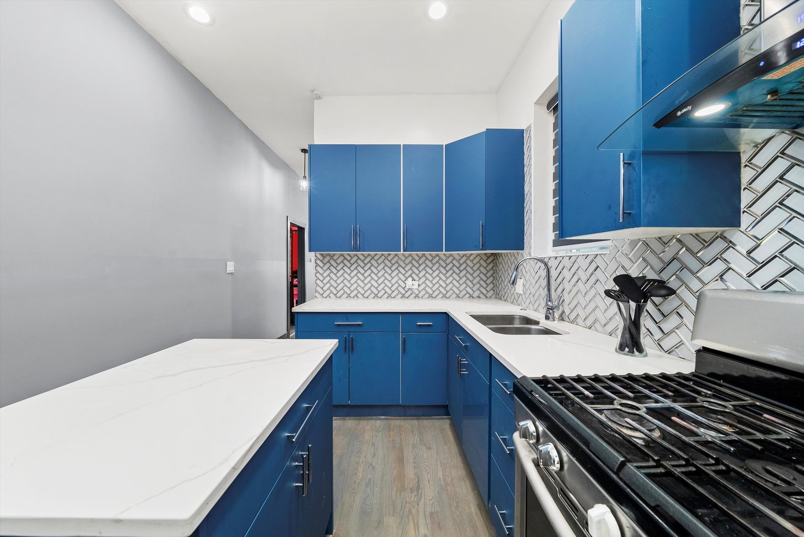 2921 W Jackson Boulevard Property Photo 19