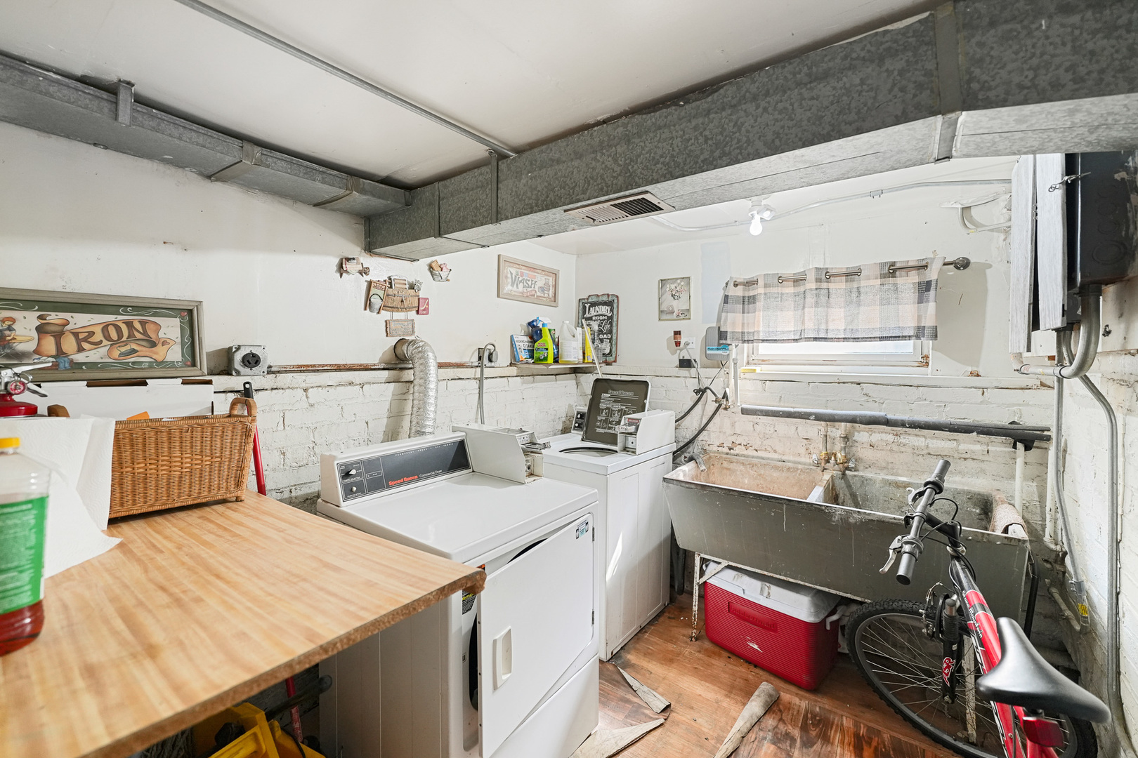 2014 Vermont Street Property Photo 11