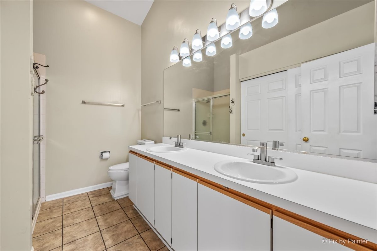 720 Shady Oaks Court 720 Property Photo 11