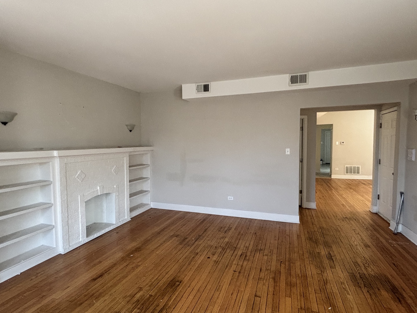 7721 S Phillips Avenue Property Photo 10