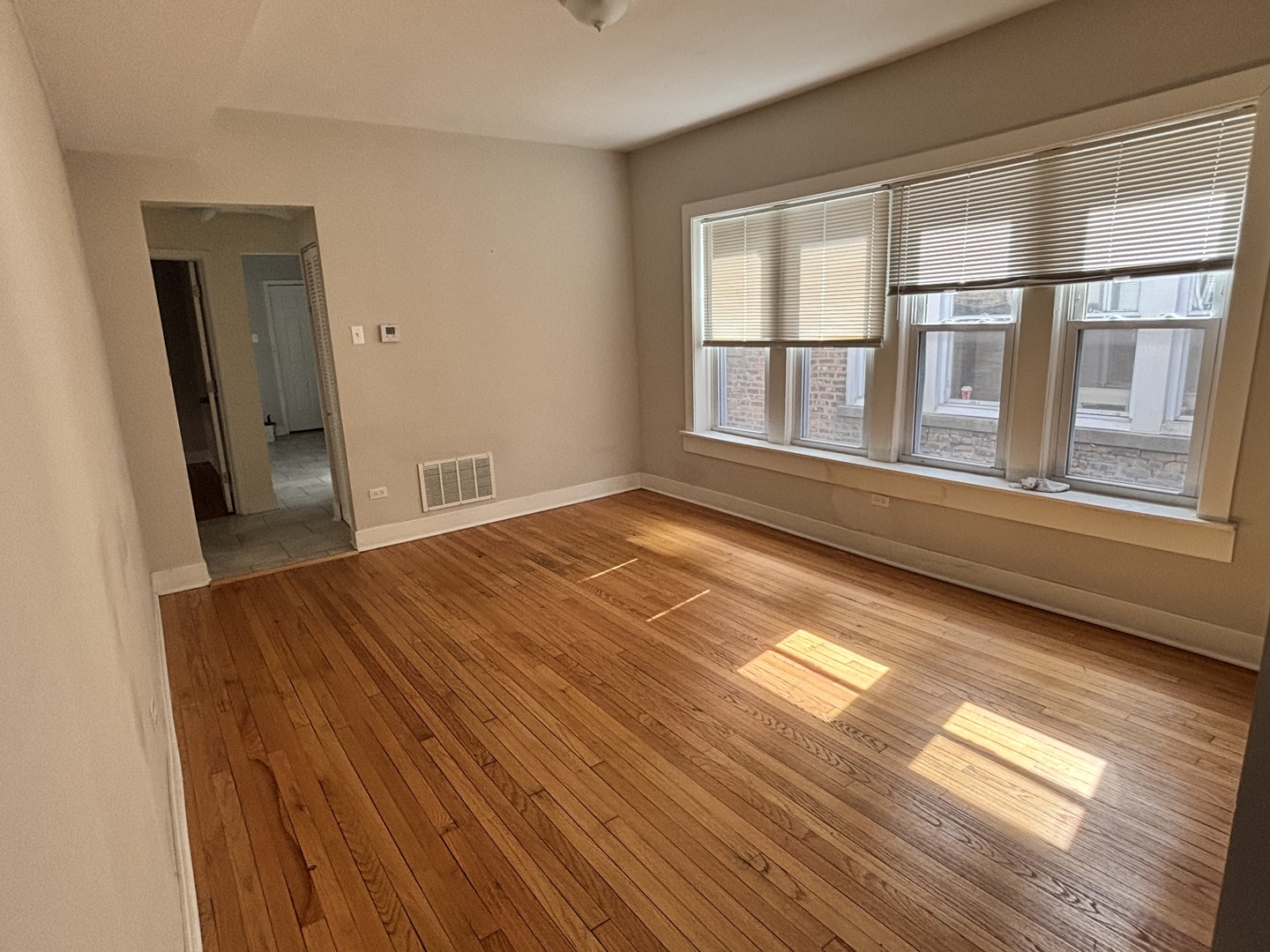 7721 S Phillips Avenue Property Photo 12