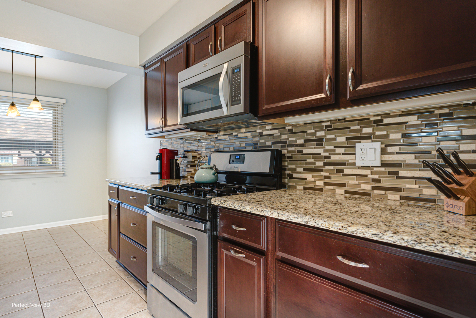 1611 Blackhawk Trail Property Photo 2