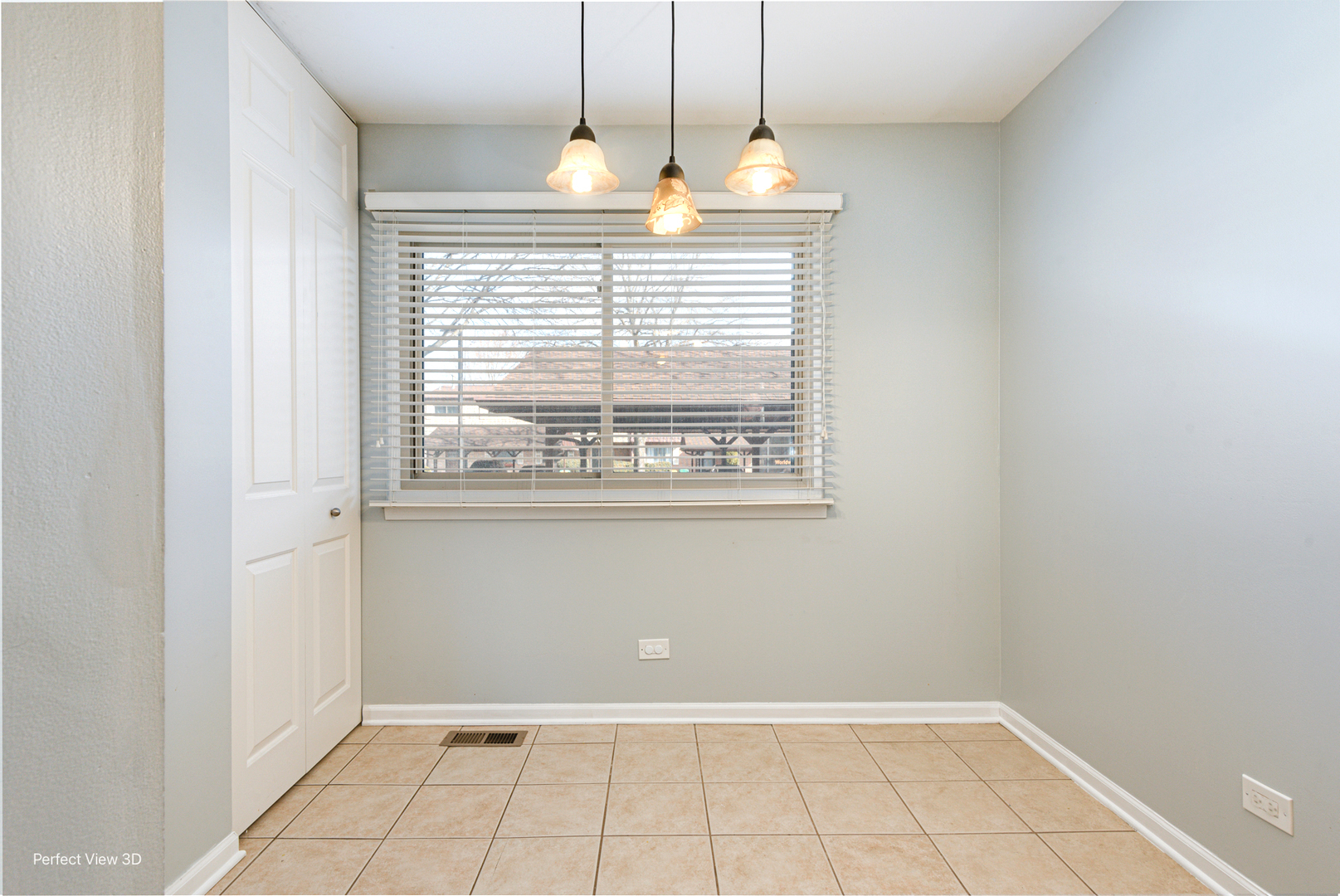 1611 Blackhawk Trail Property Photo 7