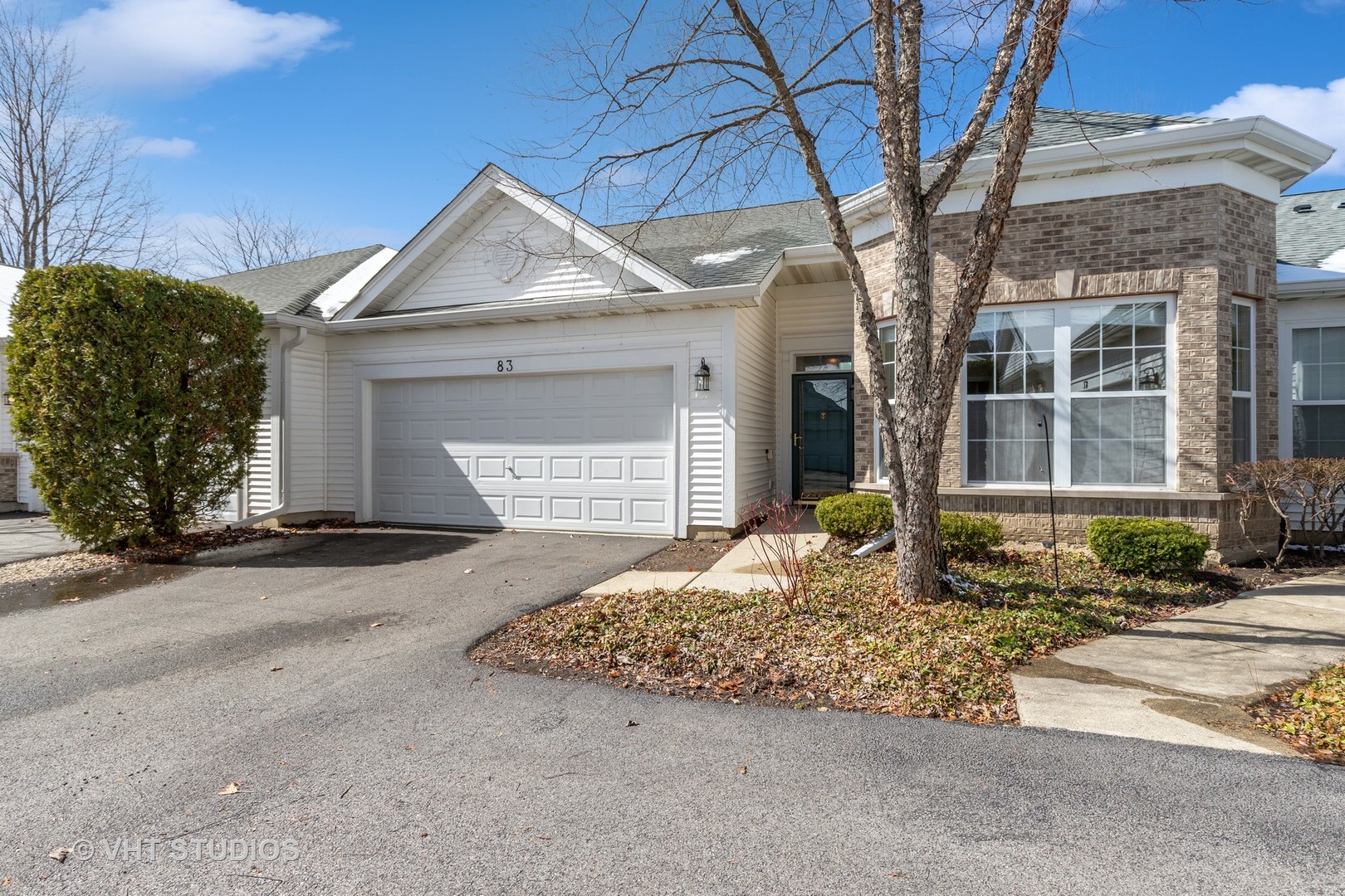 83 Ashbrook Court Property Photo