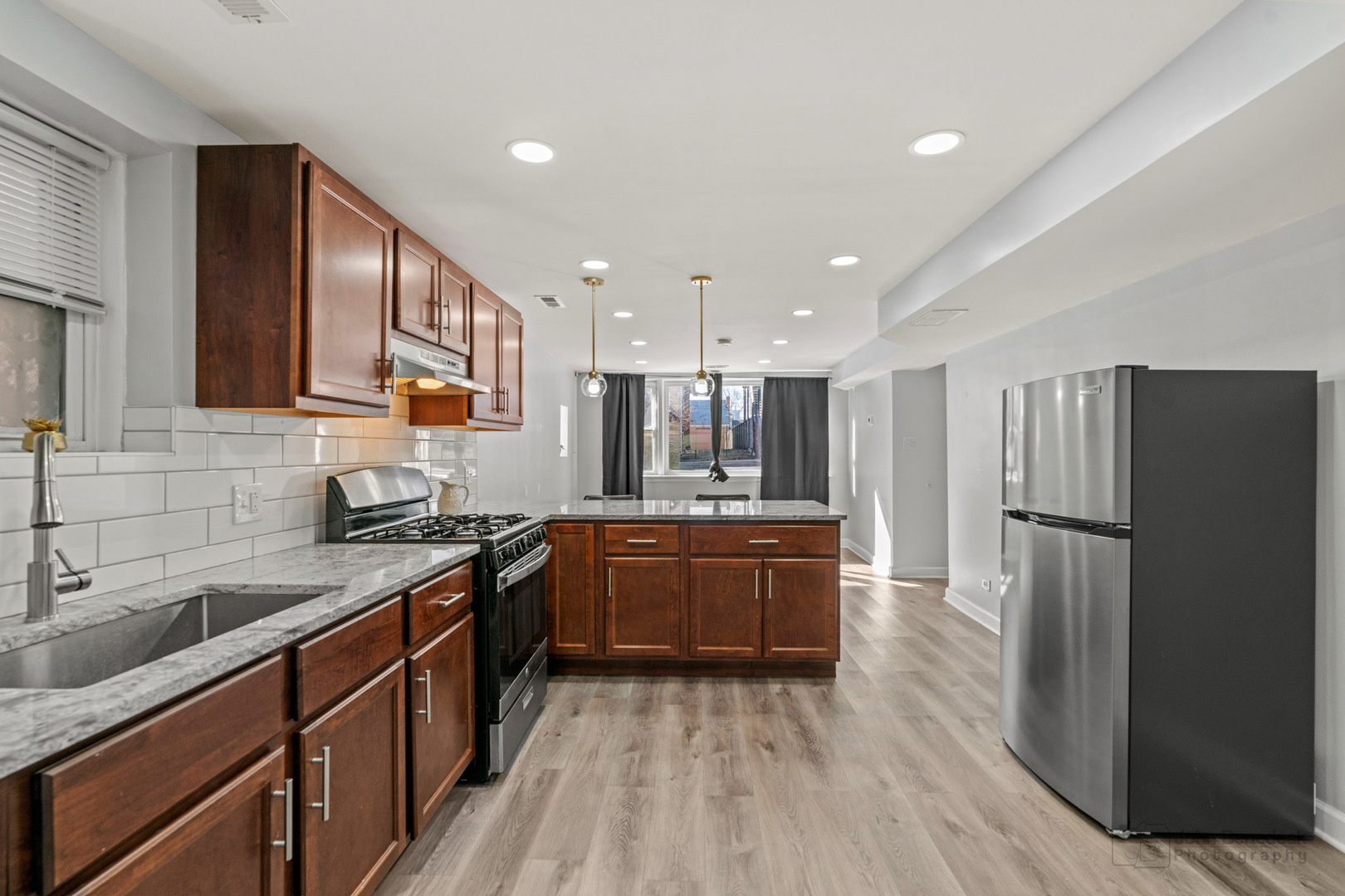 6304 W Diversey Avenue Property Photo 16