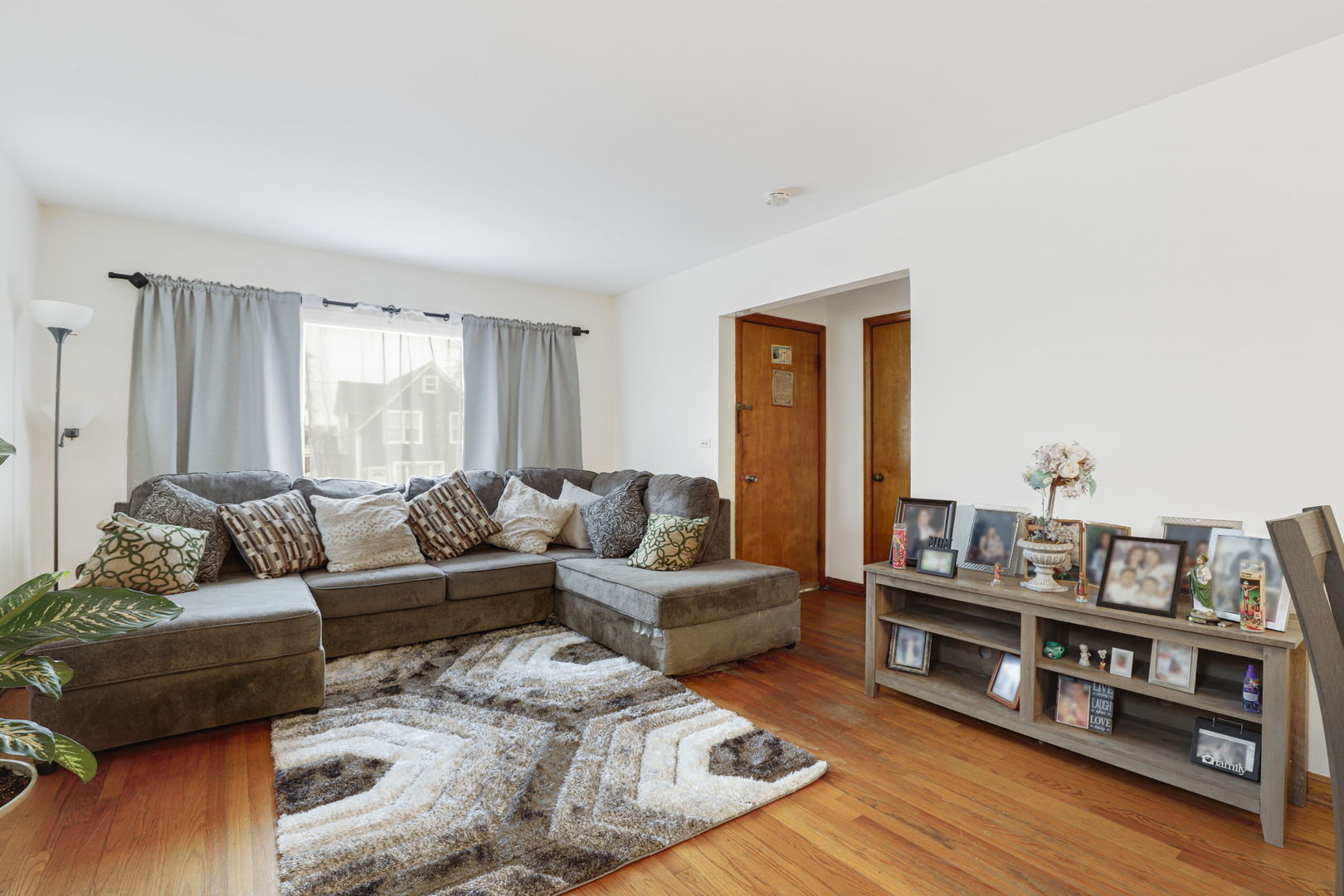 6304 W Diversey Avenue Property Photo 21