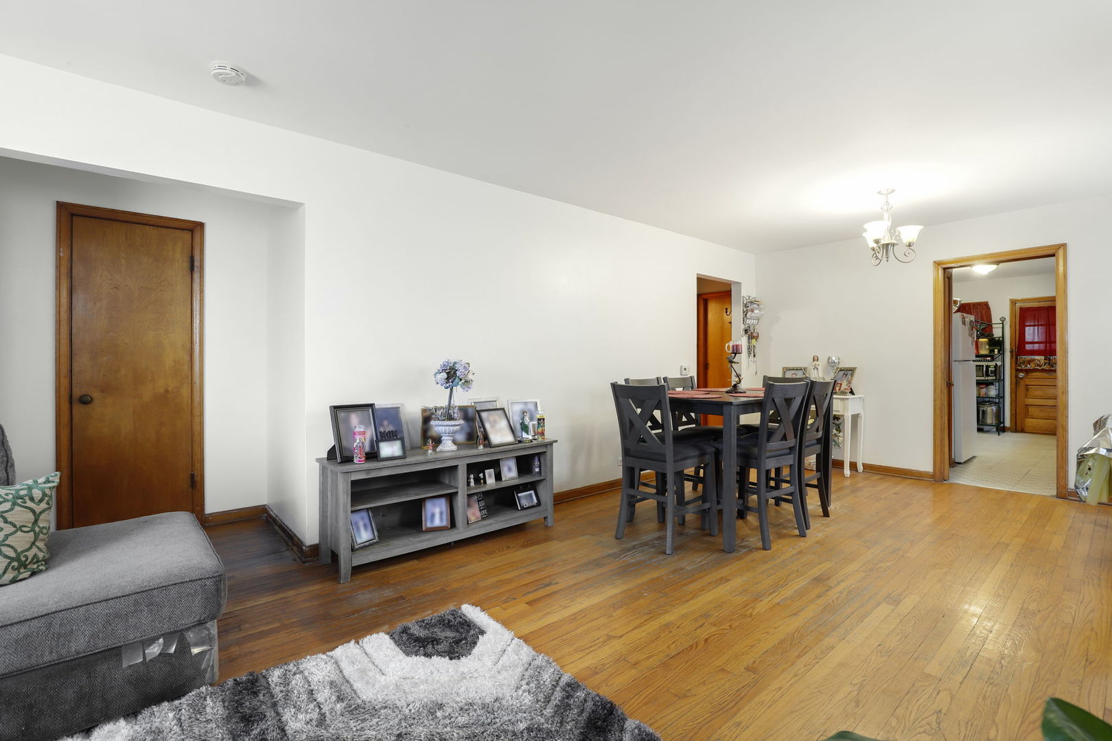 6304 W Diversey Avenue Property Photo 23