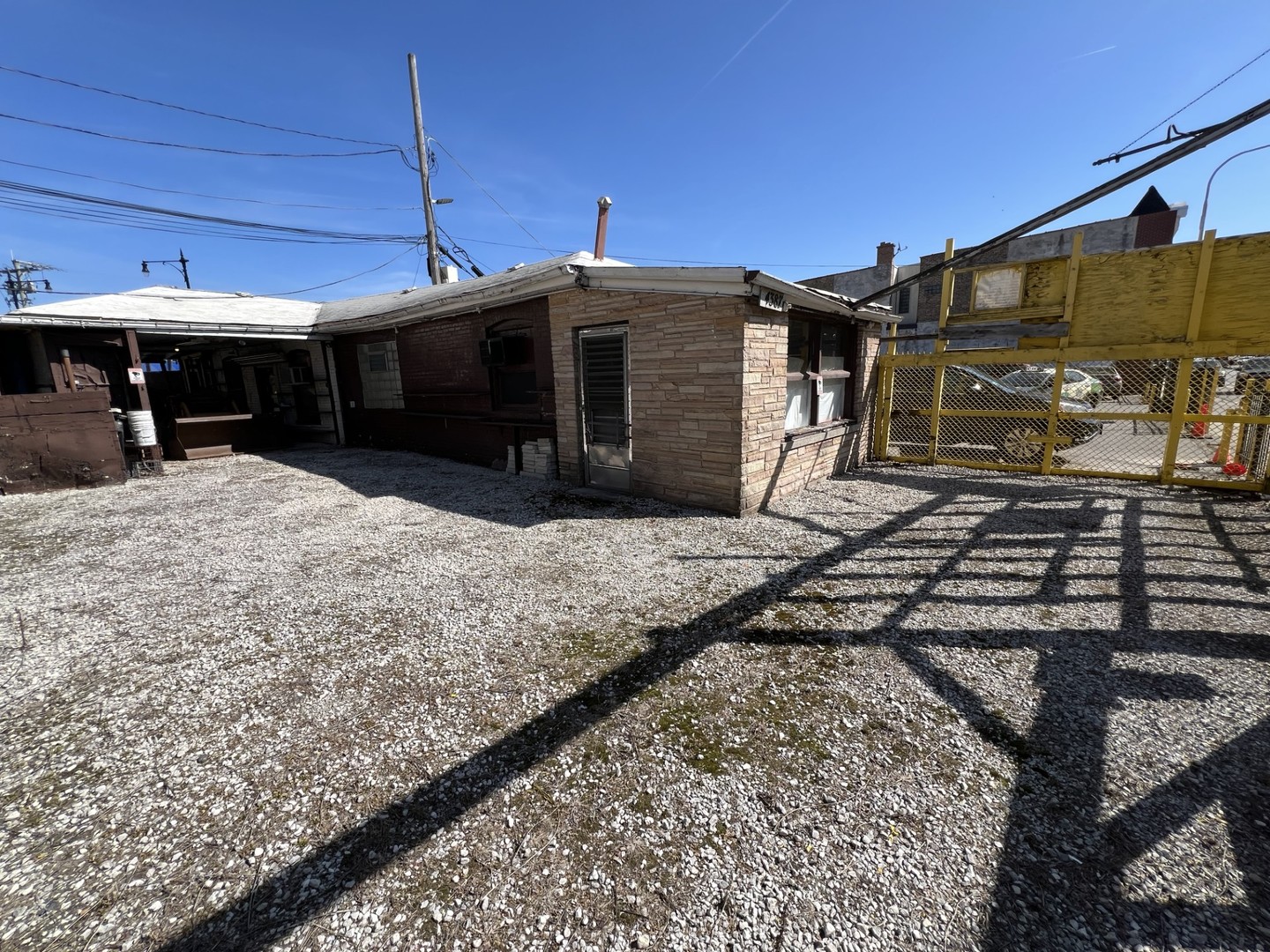 4387 N Elston Avenue Property Photo 10