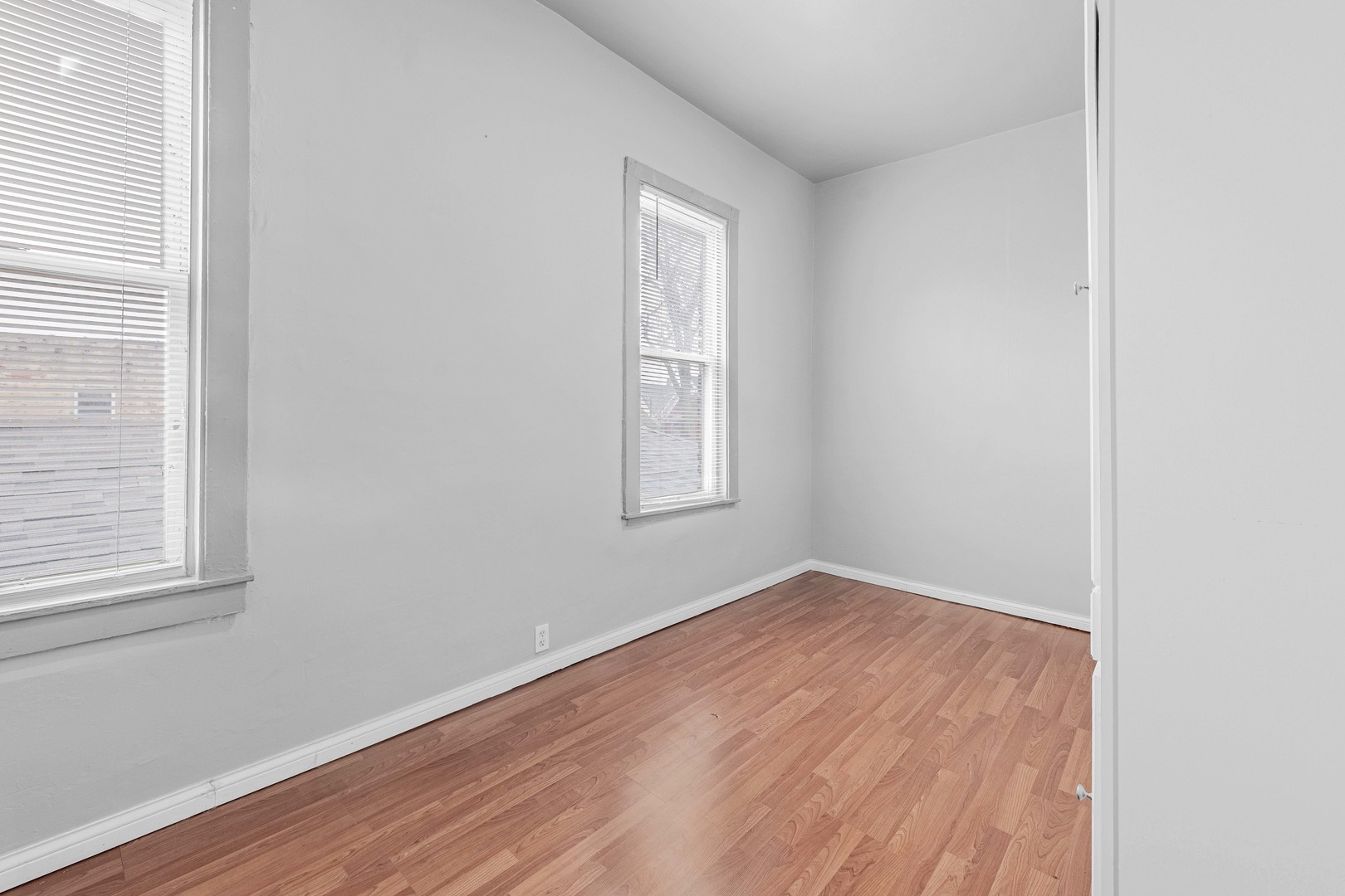 3266 S Bell Avenue Property Photo 15