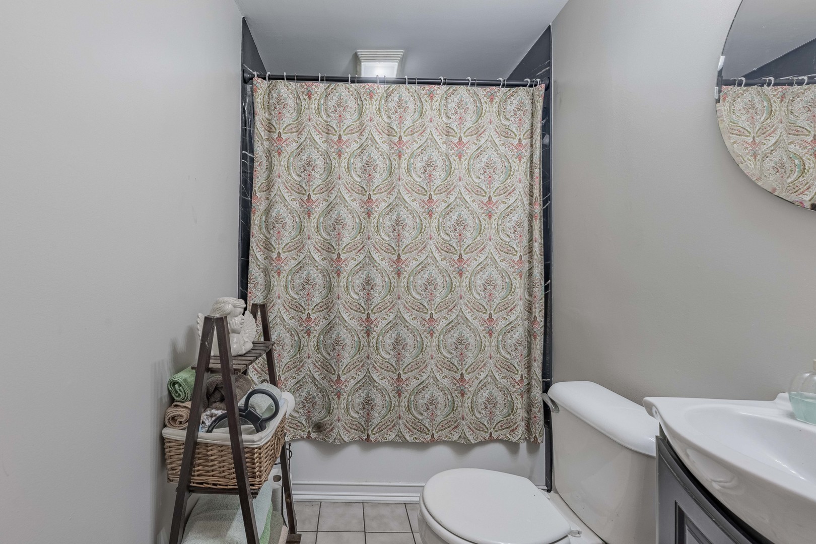 3266 S Bell Avenue Property Photo 27