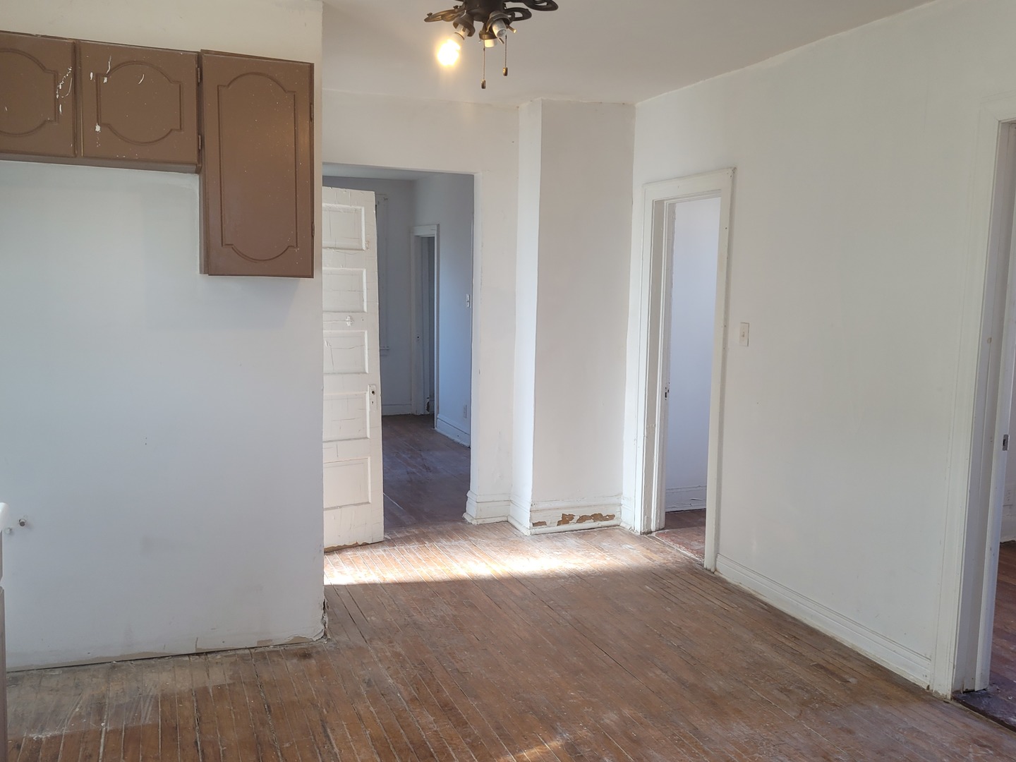 8405 S Baltimore Avenue Property Photo 10