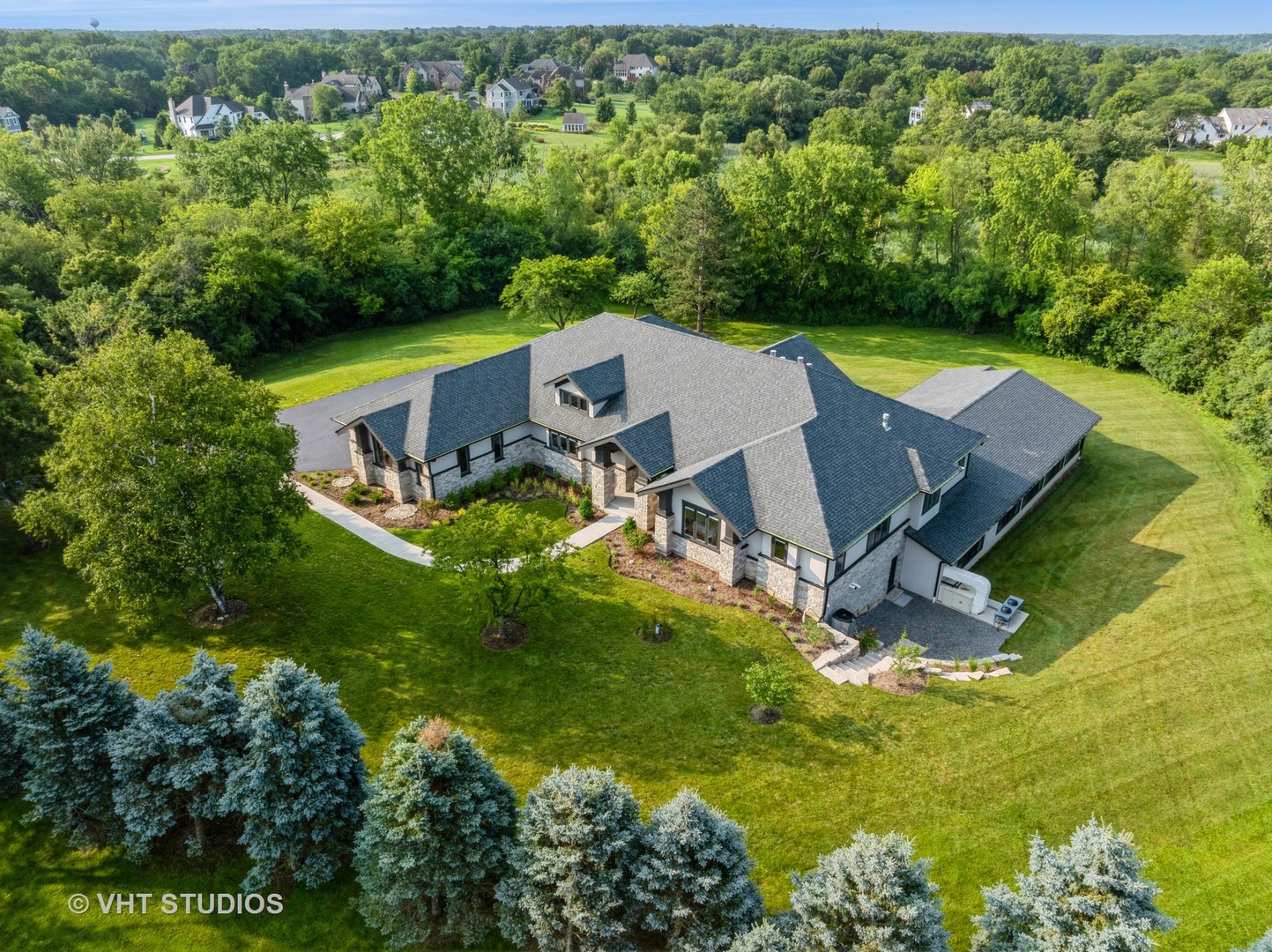 26153 W Cuba Road Property Photo 1