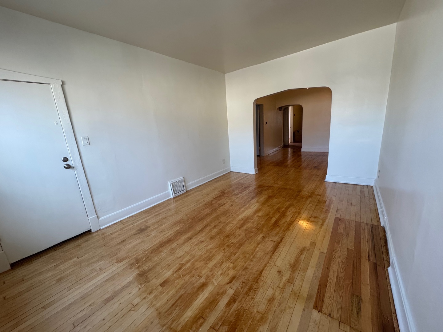 3223 N Troy Street 1 Property Photo 2