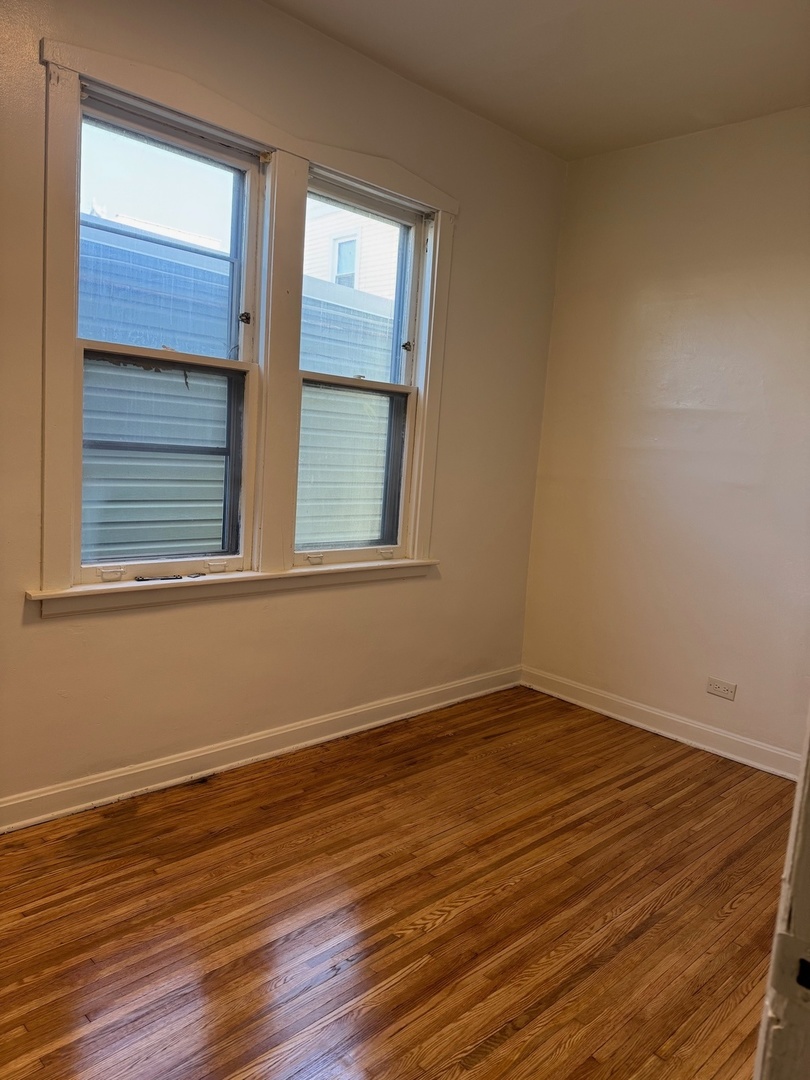 3223 N Troy Street 1 Property Photo 8