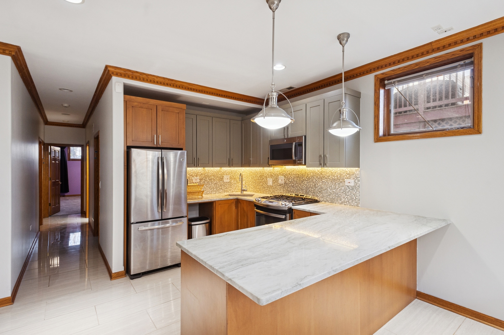 3423 N Kedzie Avenue Property Photo 17