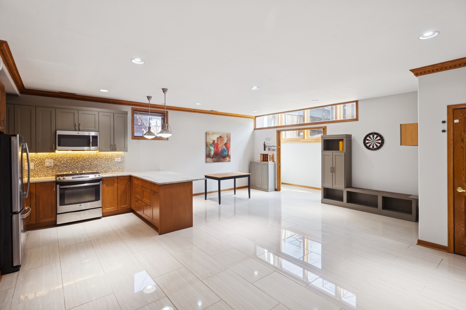 3423 N Kedzie Avenue Property Photo 18