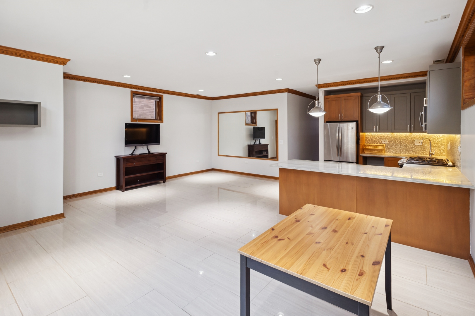 3423 N Kedzie Avenue Property Photo 19