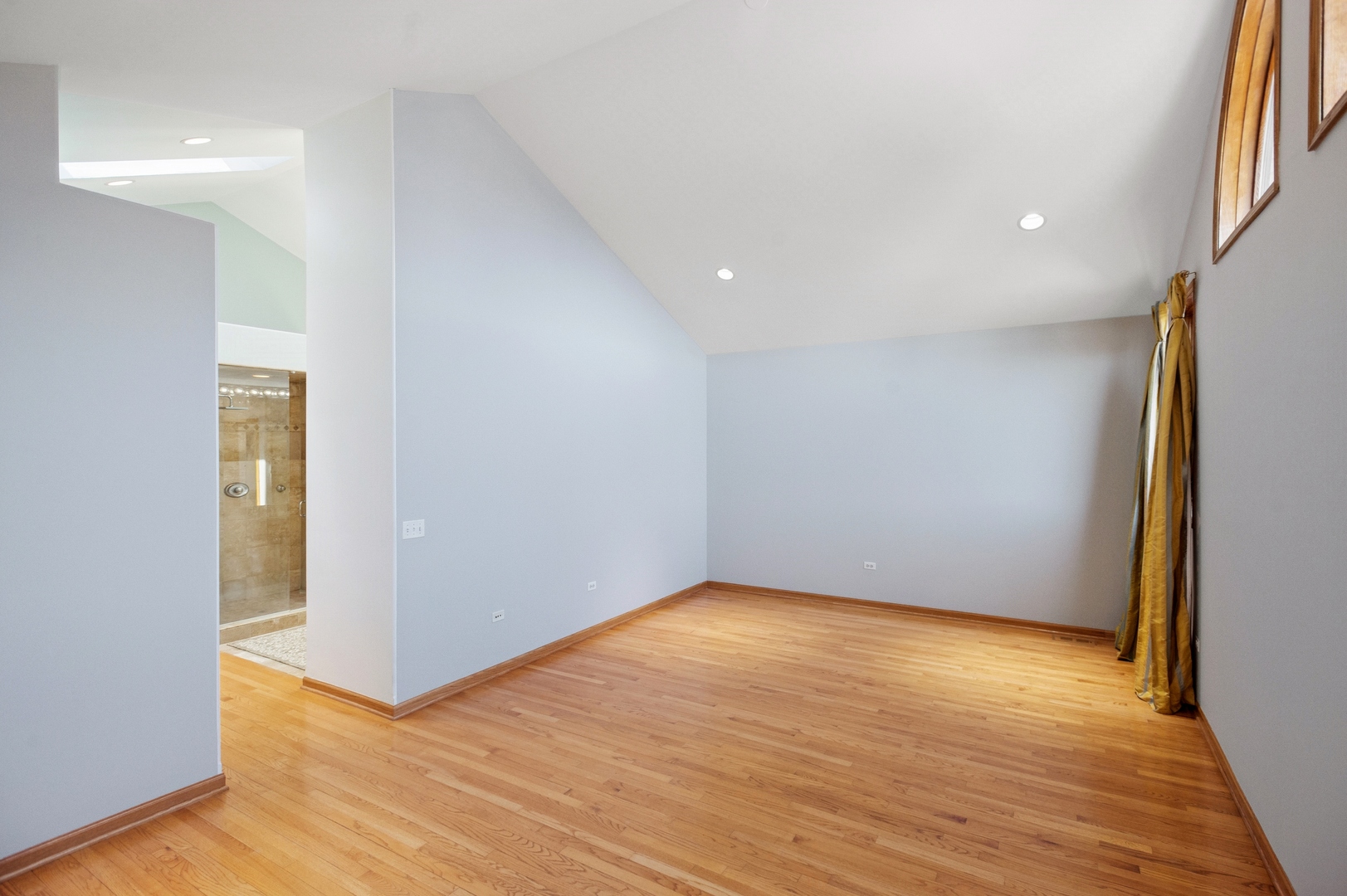3423 N Kedzie Avenue Property Photo 22