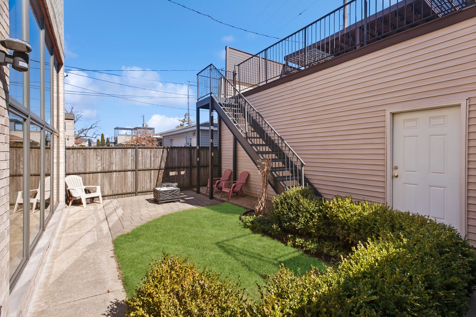 3423 N Kedzie Avenue Property Photo 42