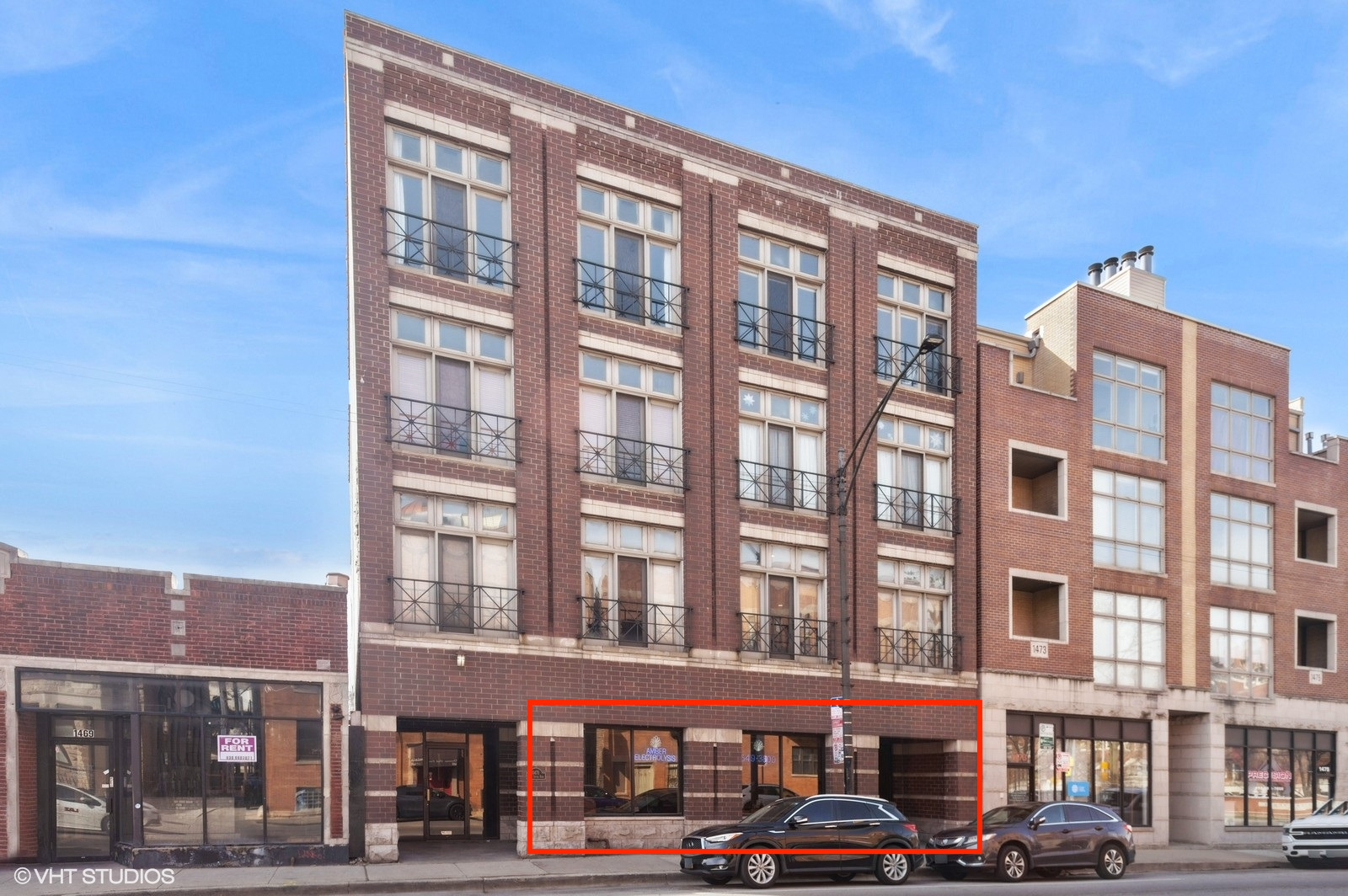 1471 W Irving Park Rd Property Photo 1