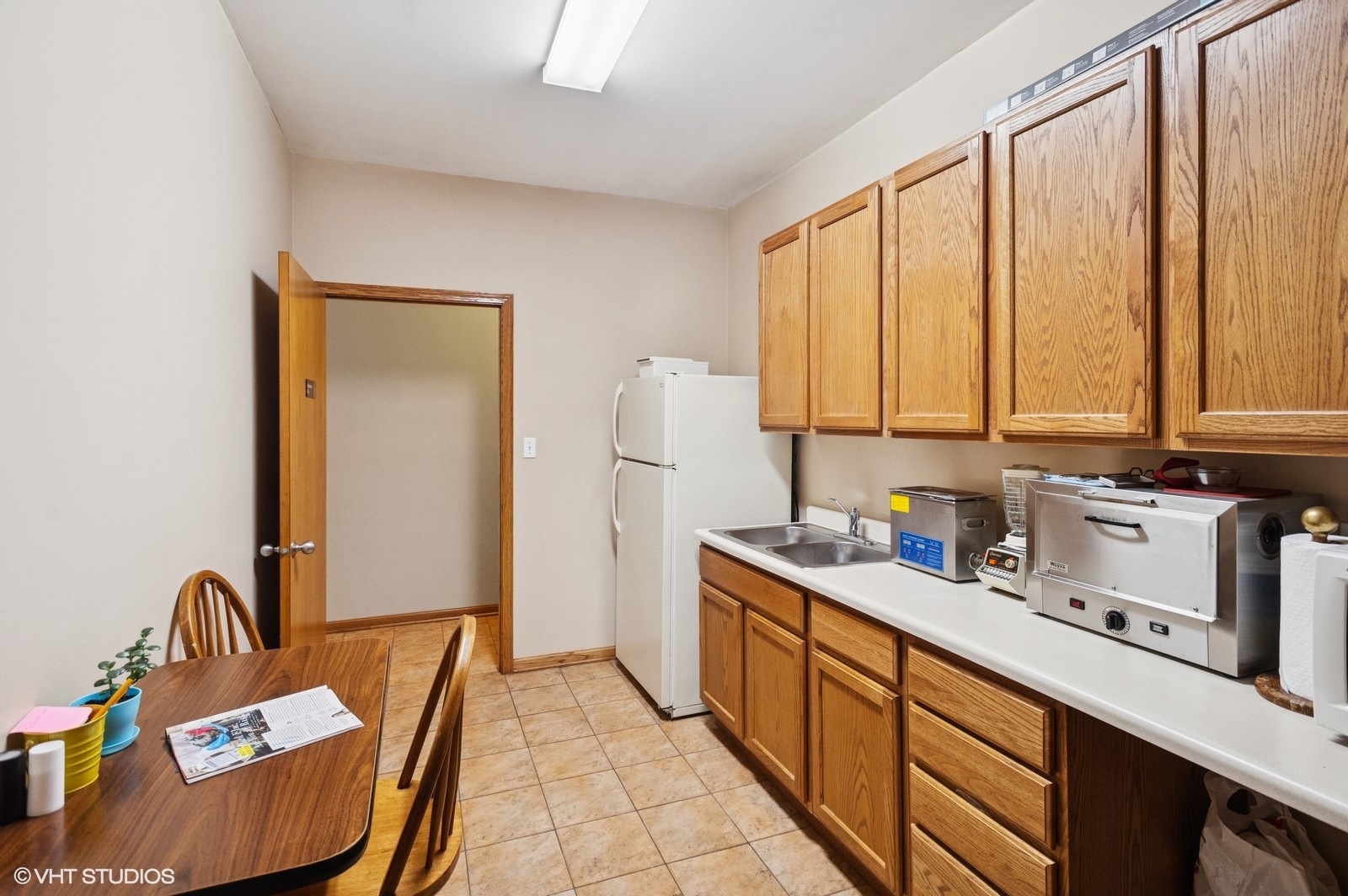 1471 W Irving Park Rd Property Photo 10