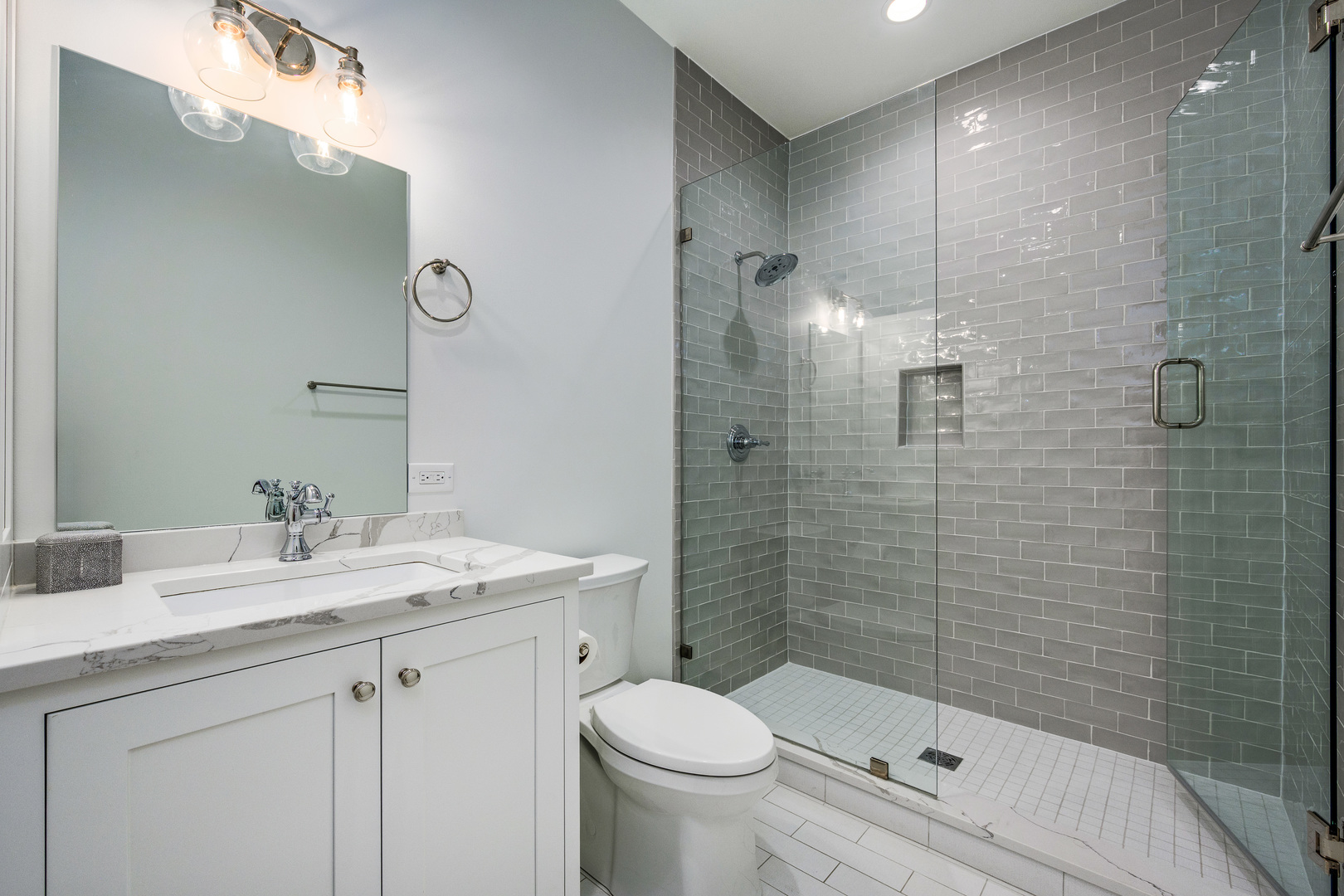 2852 W Mclean Avenue Property Photo 33