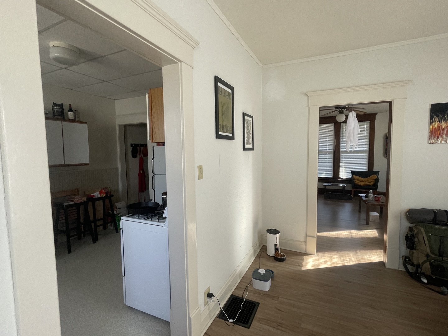 614 W Hill Street Property Photo 8