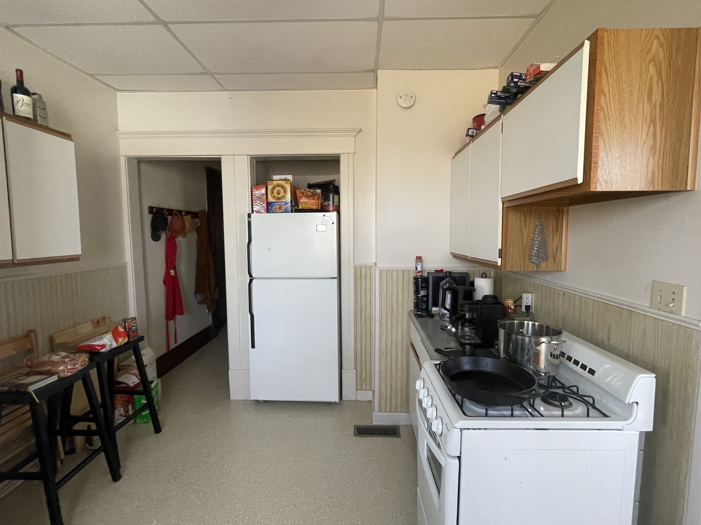 614 W Hill Street Property Photo 10