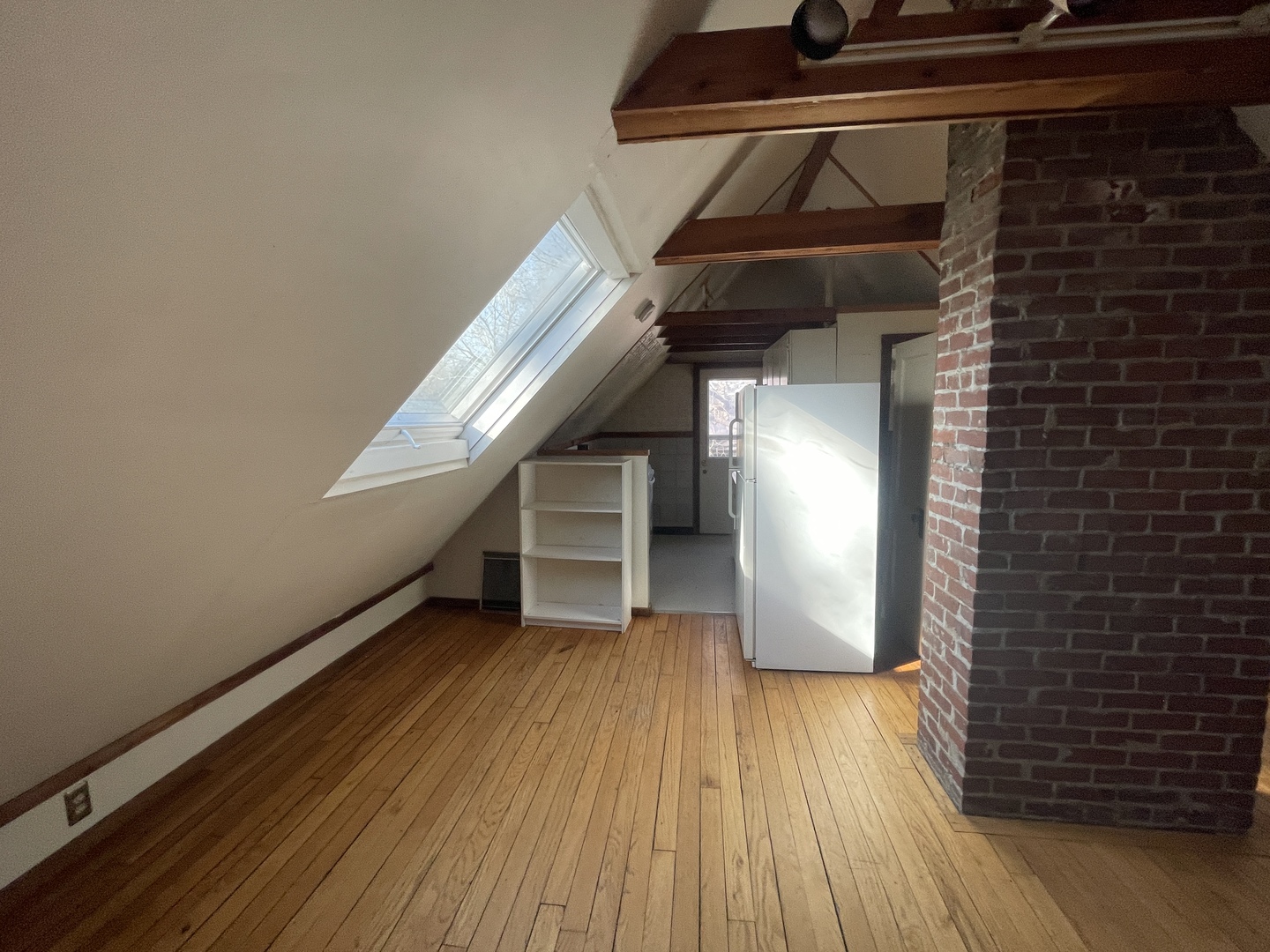 614 W Hill Street Property Photo 29