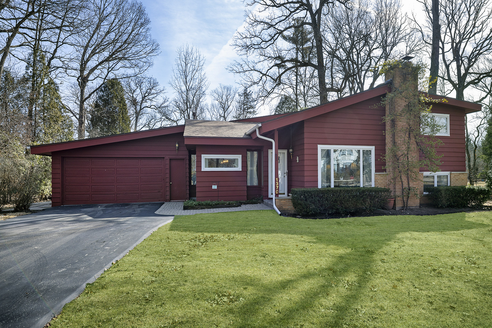 1370 Aitken Drive Property Photo