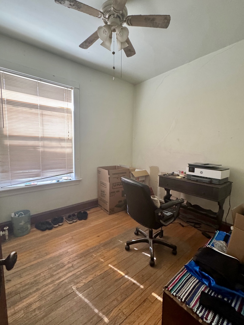 7116 S King Drive Property Photo 14